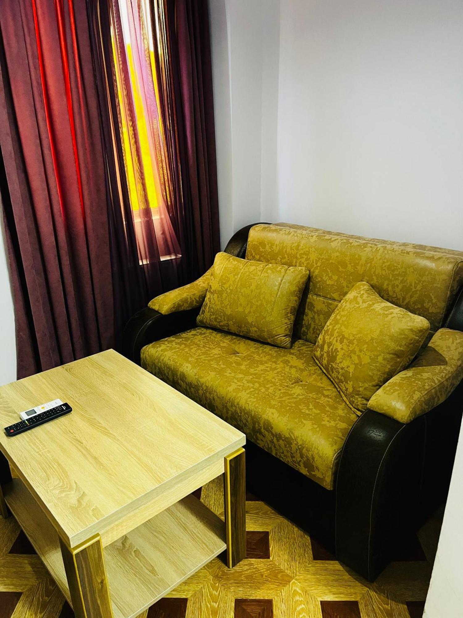 Georgian Palace 3* Kutaisi